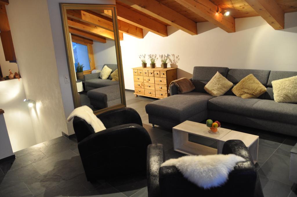 Crap Da Flem - 3.5 Zimmer Ferienwohnung Am Sonnenhang Von Флимс Экстерьер фото